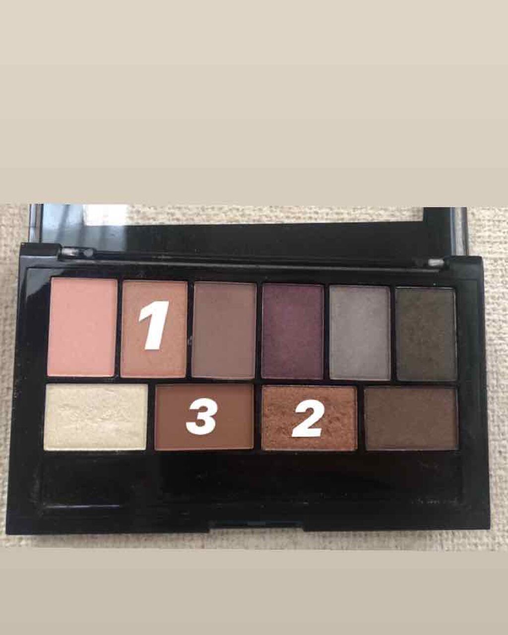 キラキラ アイシャドウ/ETUDE/スティックアイシャドウを使ったクチコミ(3枚目)