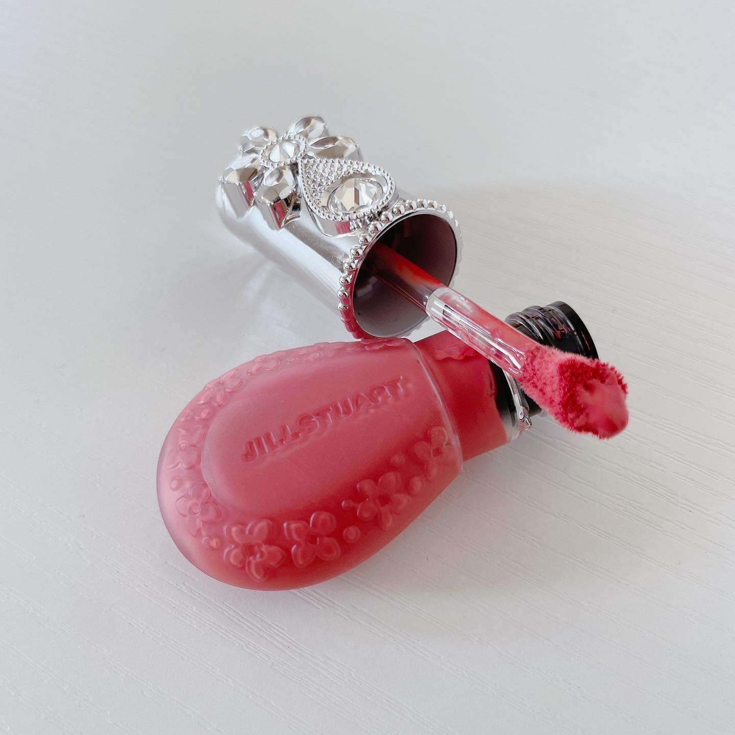 ジルスチュアート ブルームドロップ リップ＆チーク シフォン 02 candy tears/JILL STUART/リキッドチークを使ったクチコミ（3枚目）