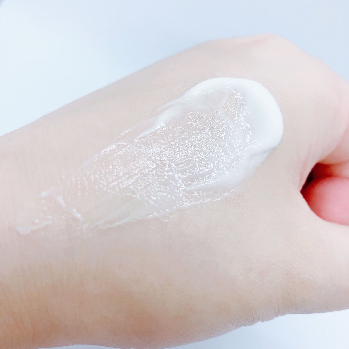 プロテクティブ UVエッセンス 01 ティー＆フィグ(’23)/excel/日焼け止めローションを使ったクチコミ（2枚目）