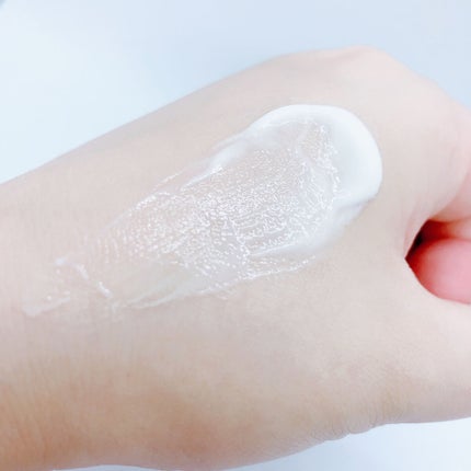 プロテクティブ UVエッセンス 01 ティー&フィグ(’23)/excel/日焼け止めローションを使ったクチコミ(2枚目)