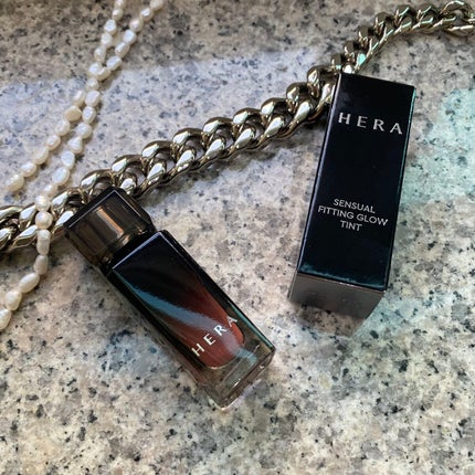 センシュアル フィッティング グロウ ティント/HERA/リップティントを使ったクチコミ(4枚目)