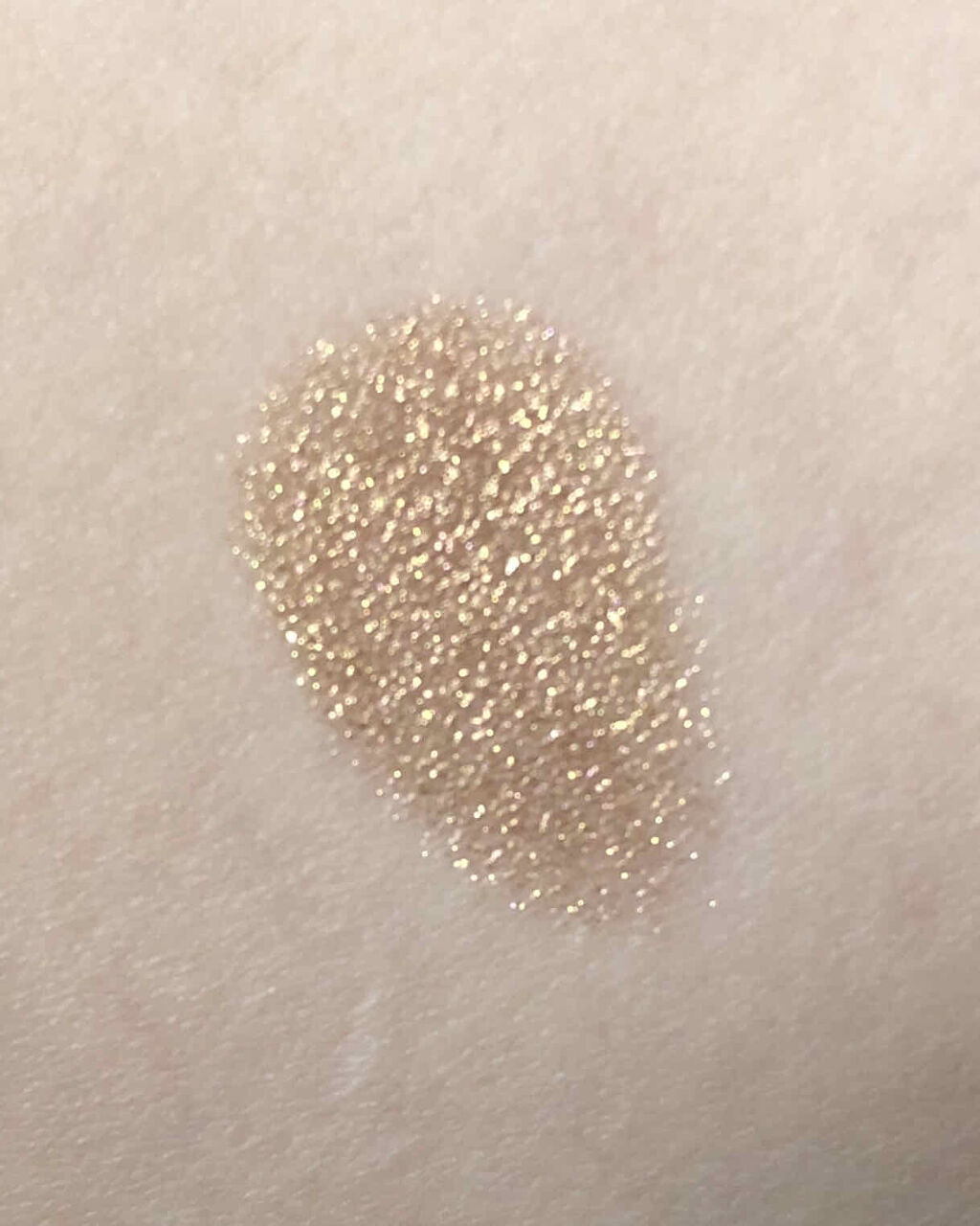 プリズム エアー シャドウ/CLIO/単色アイシャドウを使ったクチコミ（2枚目）