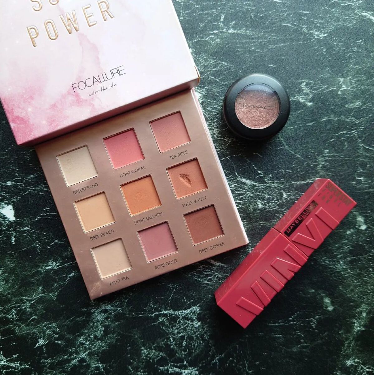 9色アイシャドウパレット/FOCALLURE/アイシャドウパレットを使ったクチコミ（3枚目）