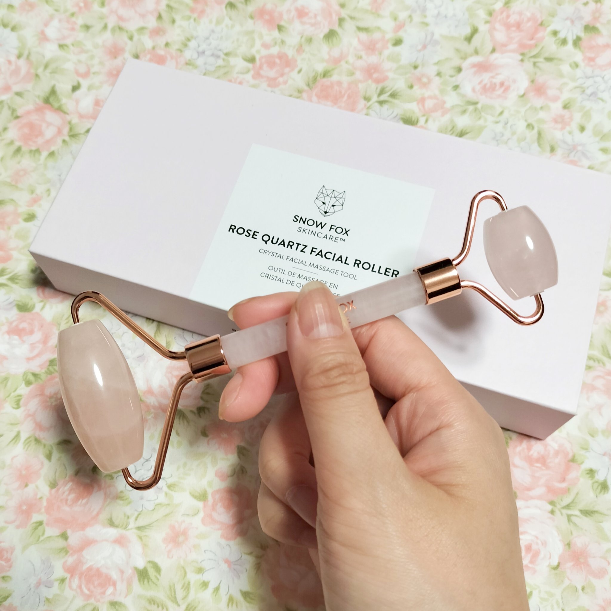 ローズ クォーツ フェイシャル ローラー/SNOW FOX SKINCARE/その他スキンケアグッズを使ったクチコミ（2枚目）