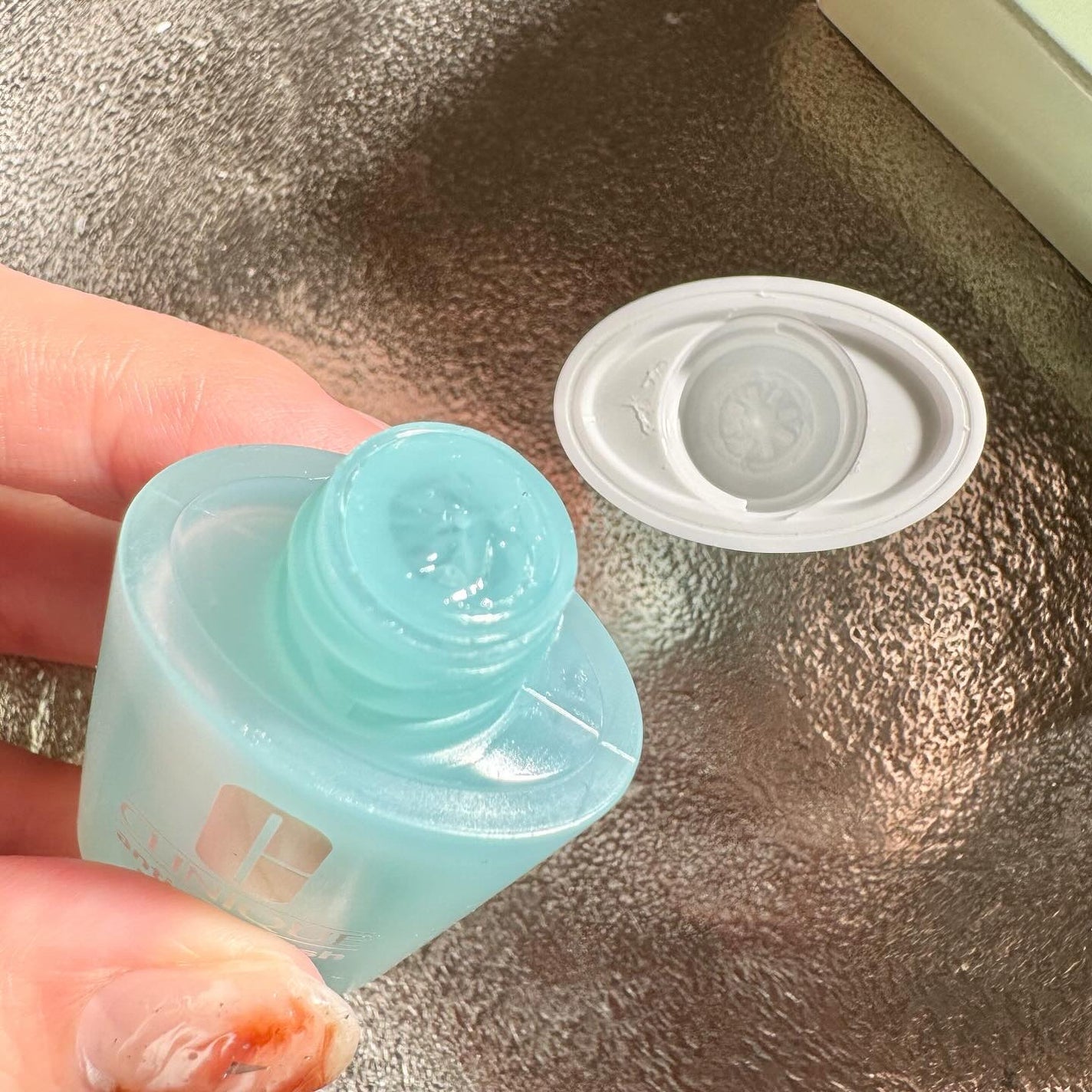 アクネ クリアリング ジェル/CLINIQUE/美容液を使ったクチコミ(3枚目)