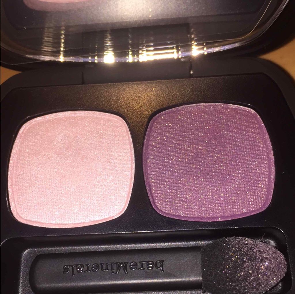 bareMinerals レディ アイシャドウ 2.0のクチコミ「ベアミネラル
レディ アイシャドウ 2.0
ザ インスピレーション

明るい方のカラーは少しシ.....」（2枚目）