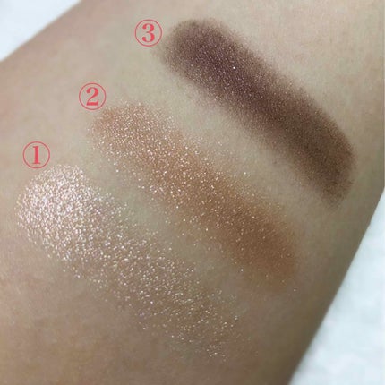 トーンアップアイシャドウ/CEZANNE/アイシャドウパレットを使ったクチコミ(3枚目)