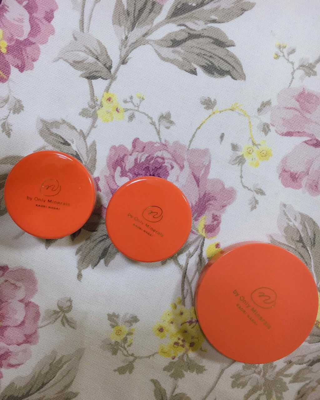 N by ONLY MINERALS ミネラルピグメント 01 YES!/ONLY MINERALS/単色アイシャドウを使ったクチコミ（1枚目）