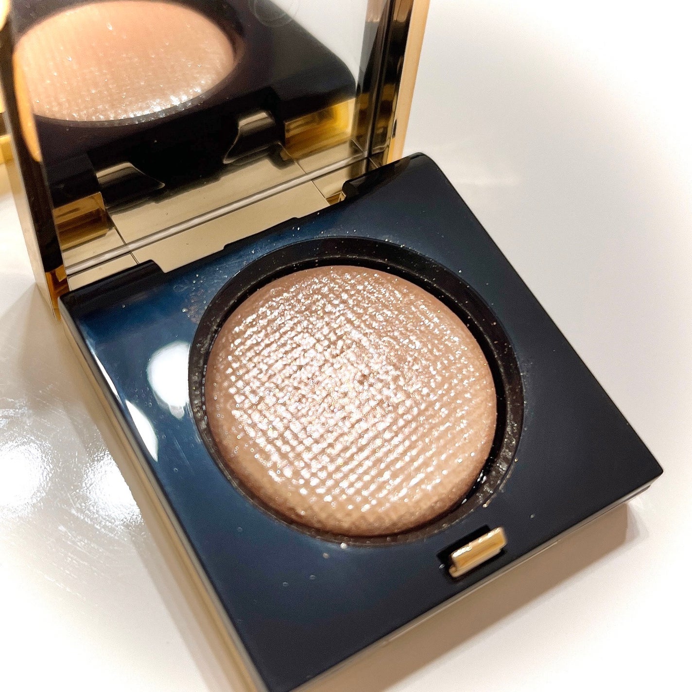 リュクスアイシャドウ/BOBBI BROWN/単色アイシャドウを使ったクチコミ(4枚目)