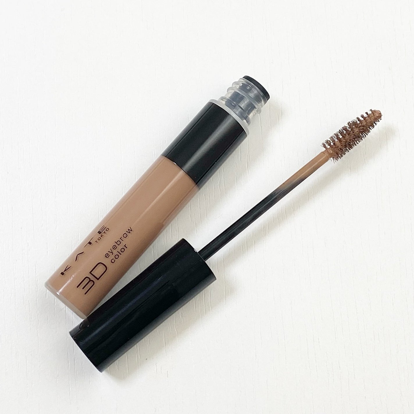 ケイト デザイニングアイブロウ3D/KATE/パウダーアイブロウを使ったクチコミ(2枚目)