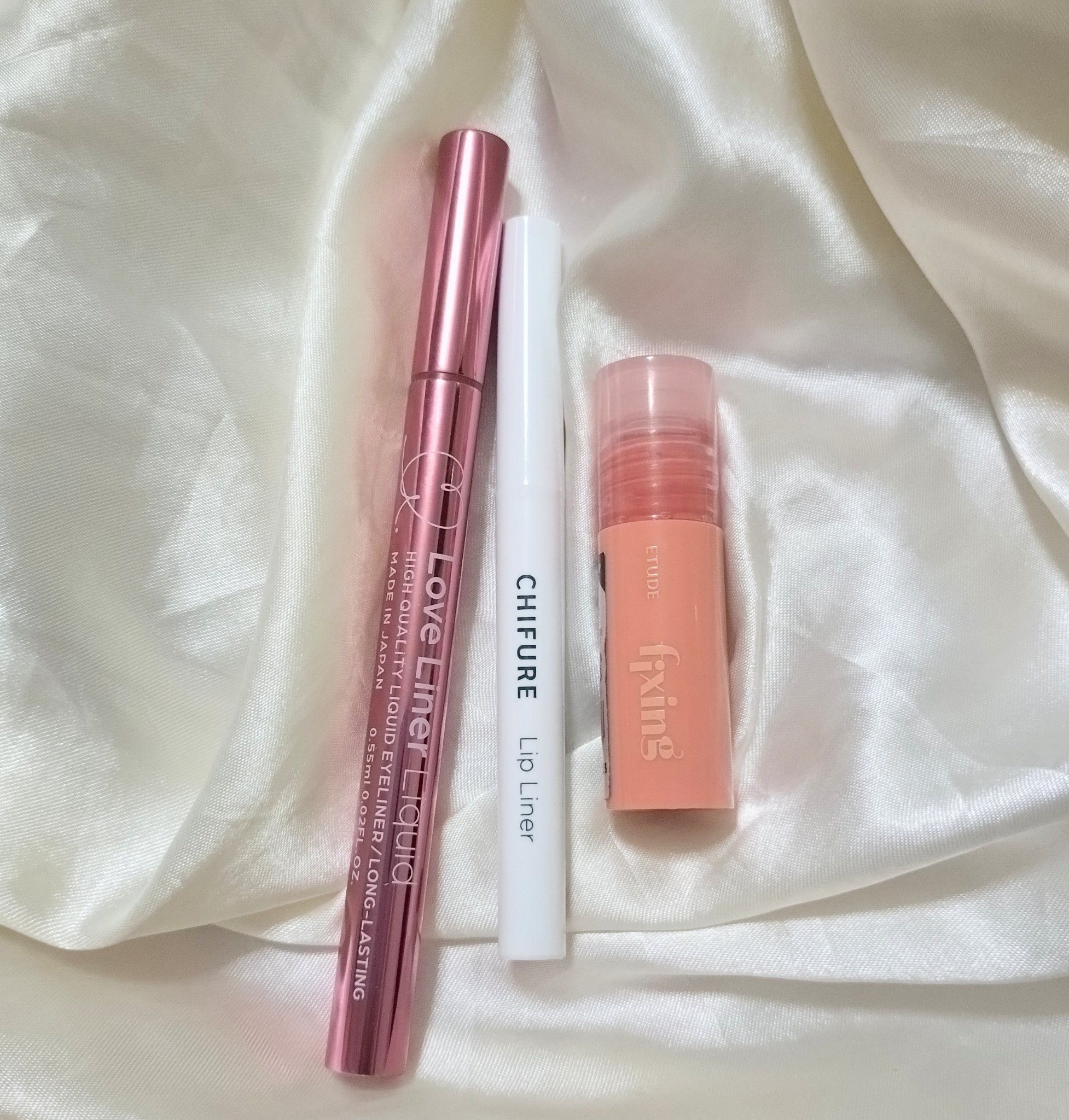 グロウ フィクシングティント/ETUDE/リップティントを使ったクチコミ（3枚目）