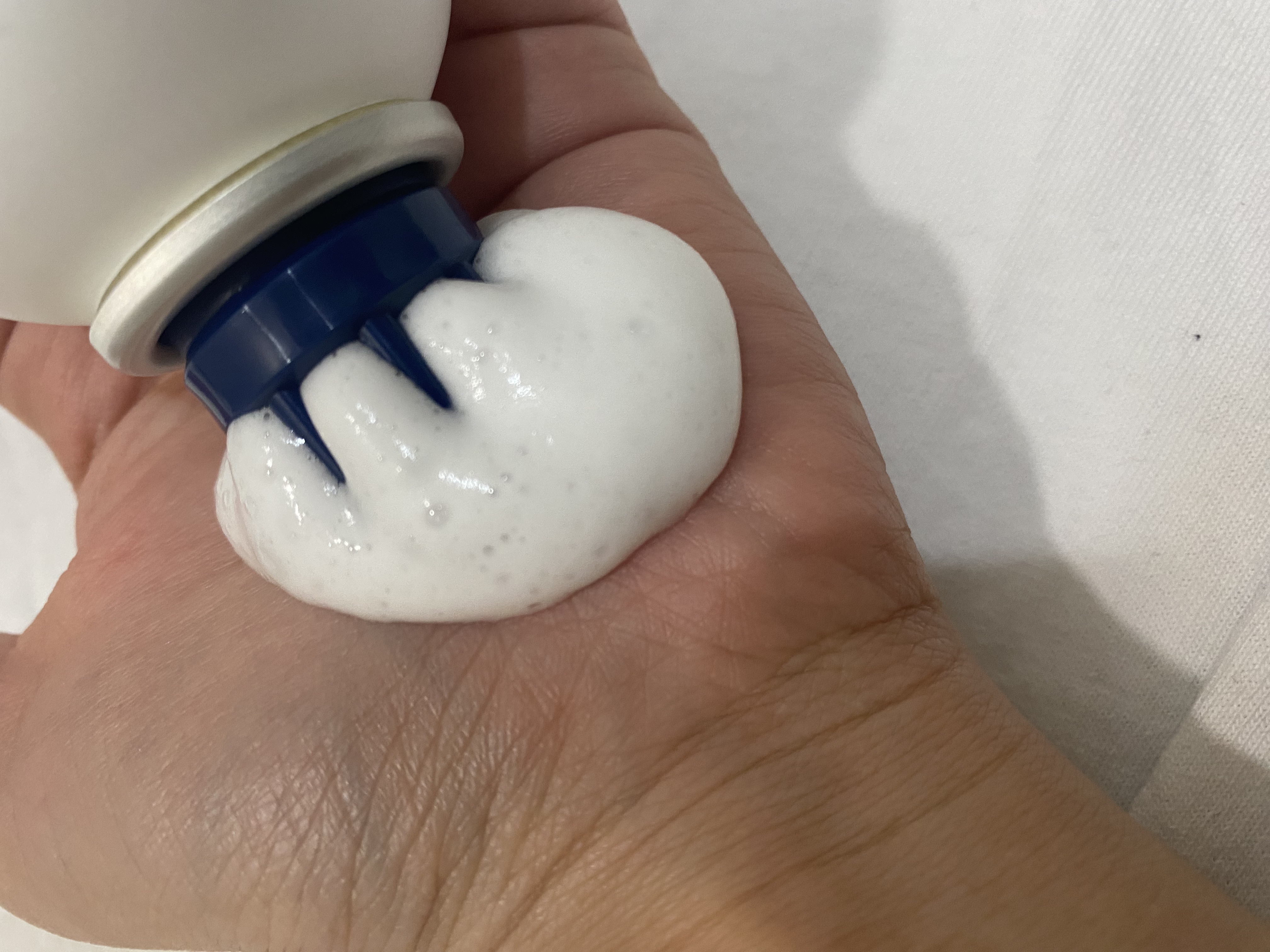 エイトザタラソ ユー CBD＆スパークリング ヘッドスパ スキャルプエッセンス/エイトザタラソ/頭皮ローションを使ったクチコミ（2枚目）