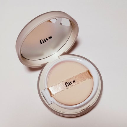 カーミンググロウアップクッションファンデーション/favs/リキッドファンデーションを使ったクチコミ(2枚目)