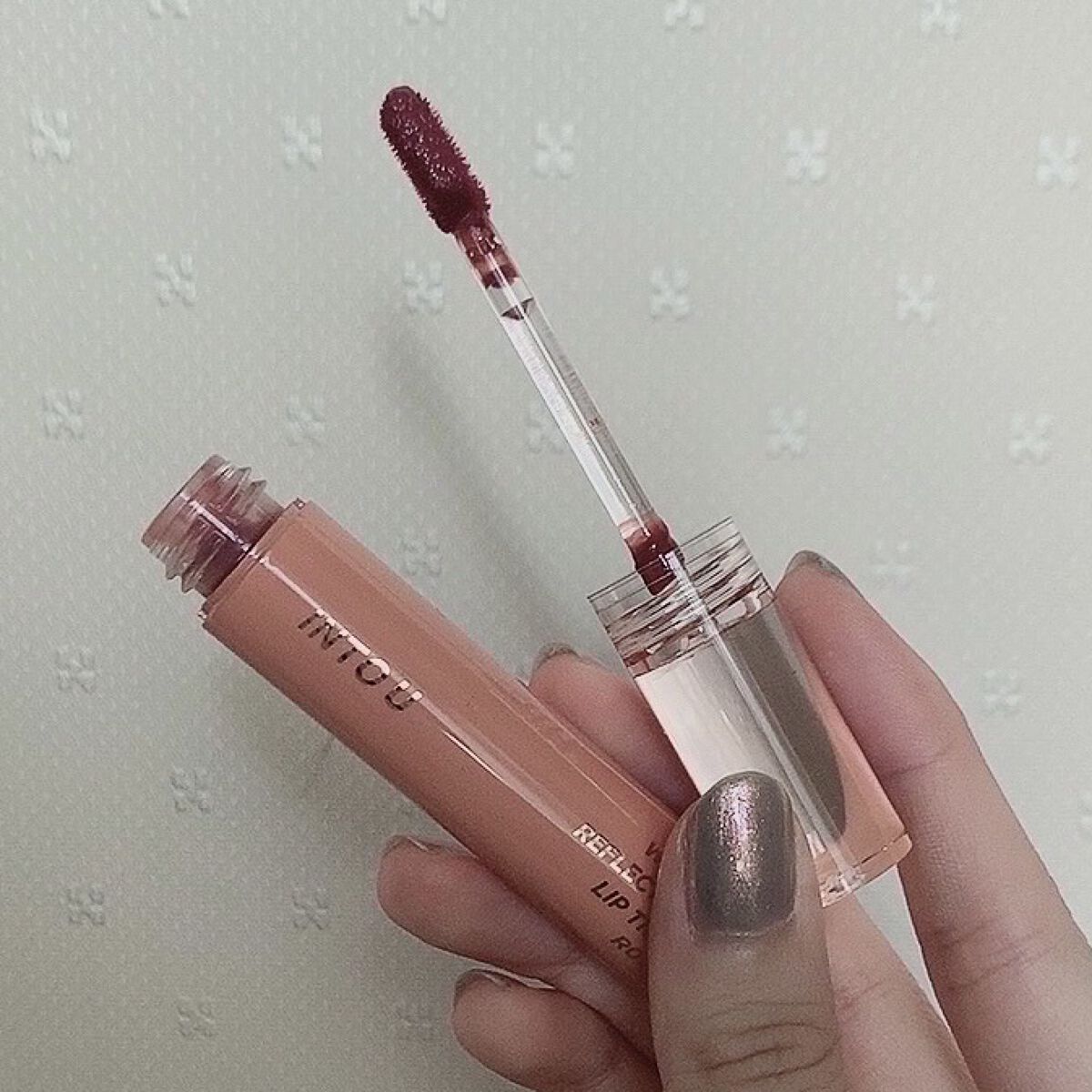 ウォーターリフレクティングリップティント/INTO U/リップティントを使ったクチコミ（2枚目）