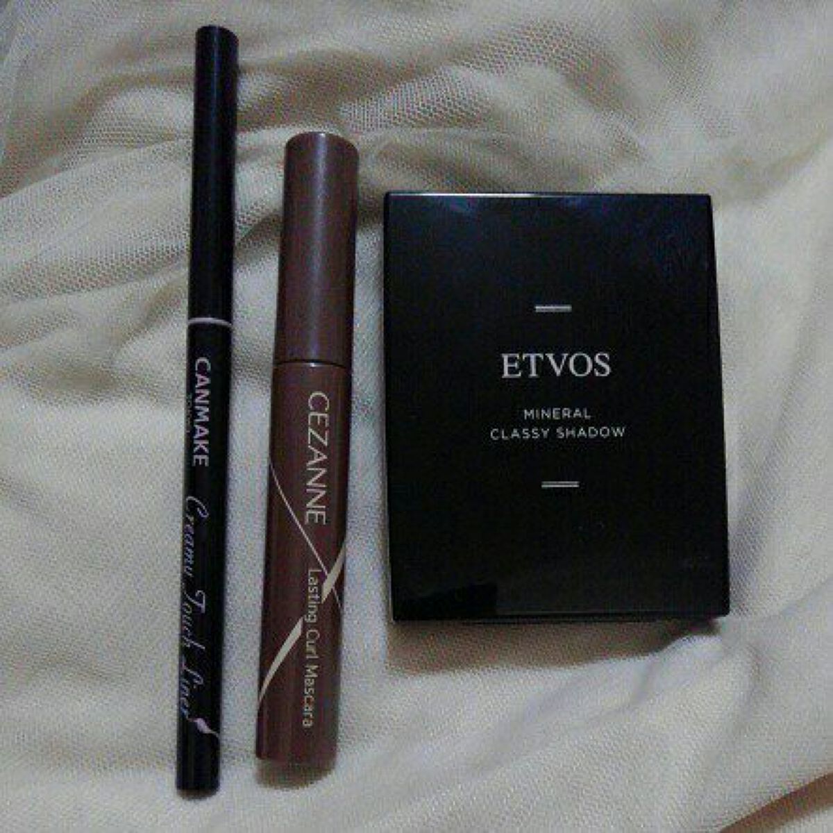 ミネラルクラッシィシャドー/エトヴォス/アイシャドウパレットを使ったクチコミ(1枚目)