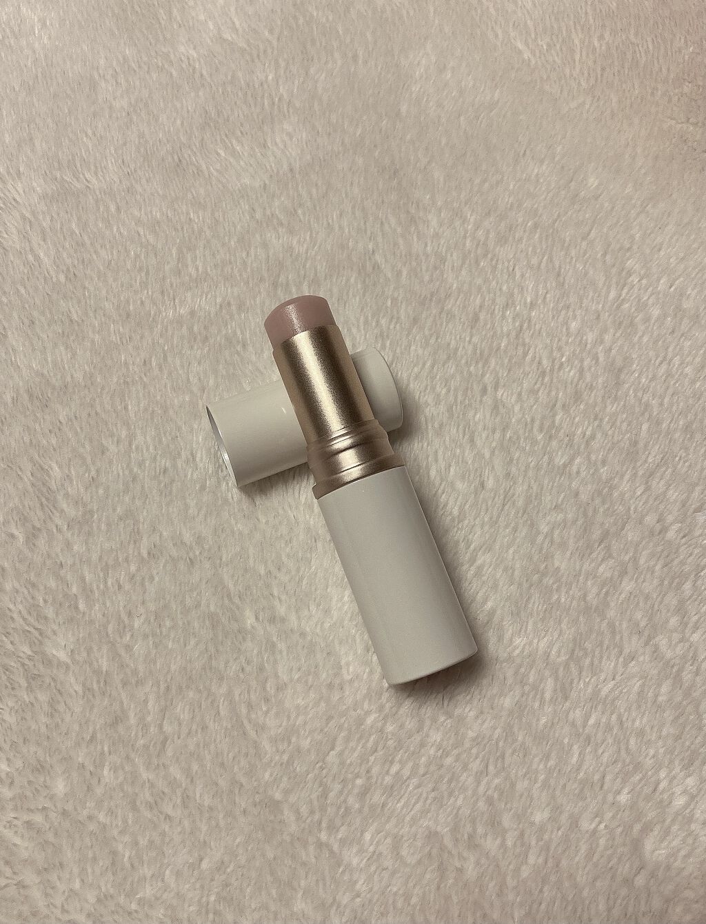 トゥルーディメンションラディアンスバーム/hince/スティックハイライトを使ったクチコミ（2枚目）