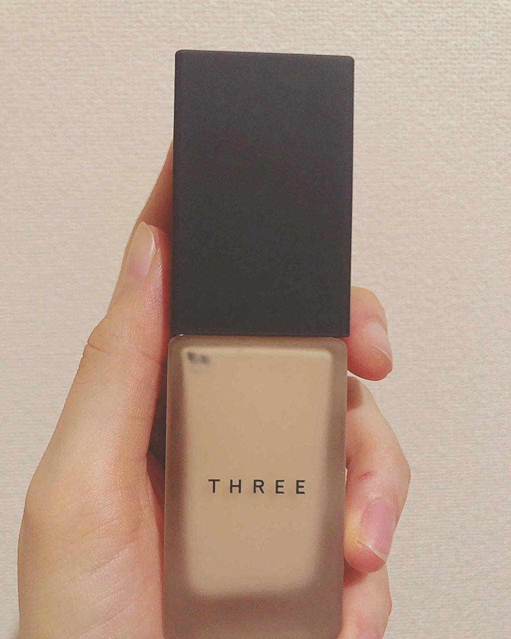 フローレスエシリアル フルイド ファンデーション/THREE/リキッドファンデーションを使ったクチコミ(1枚目)