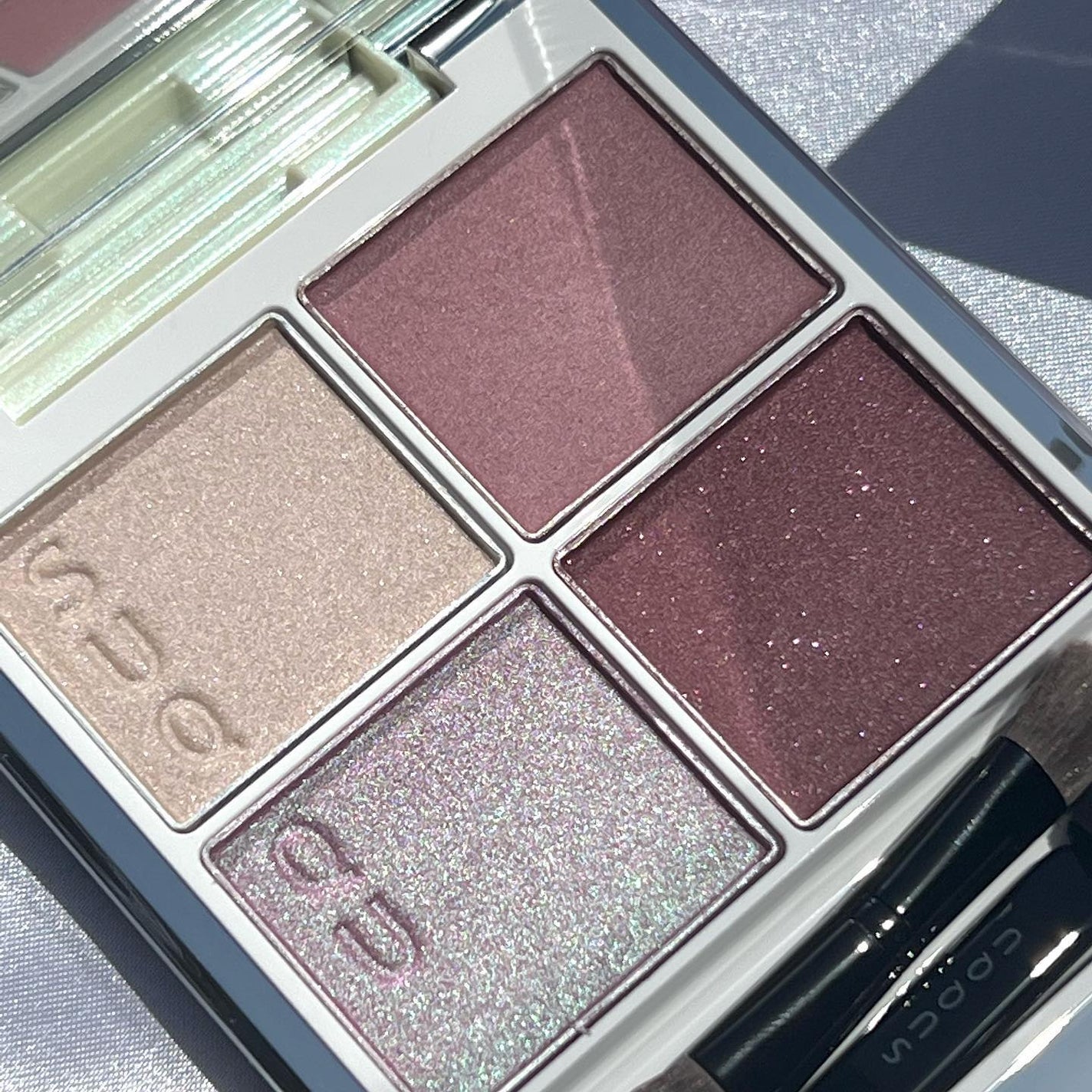 シグニチャー カラー アイズ/SUQQU/アイシャドウパレットを使ったクチコミ(4枚目)