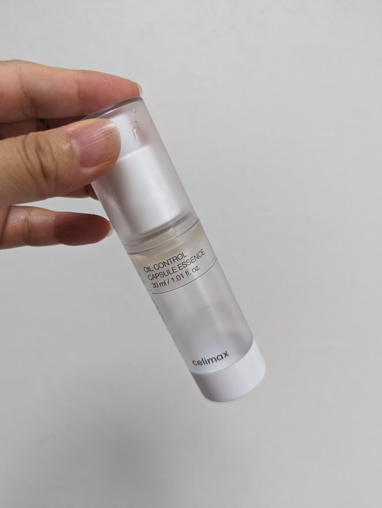 オイルコントロールカプセルエッセンス/celimax/美容液を使ったクチコミ（2枚目）