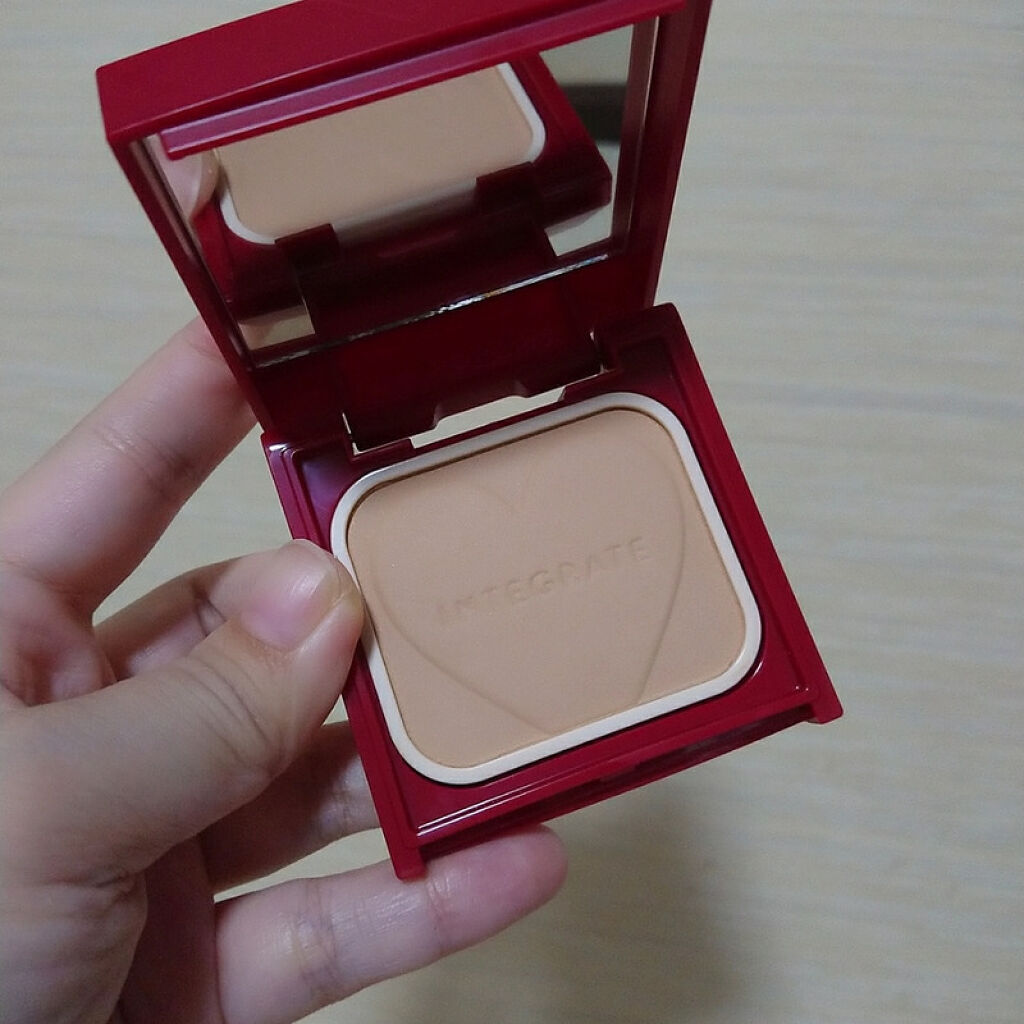 プロフィニッシュファンデーション オークル20/インテグレート/パウダーファンデーションを使ったクチコミ（2枚目）