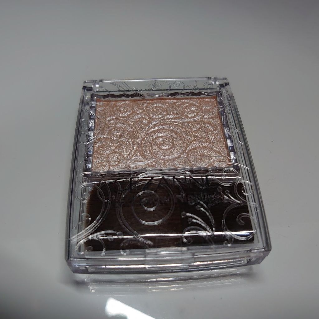 パールグロウハイライト/CEZANNE/パウダーハイライトを使ったクチコミ(1枚目)