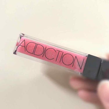 凄く久しぶりの投稿です（笑）

┆addiction┆
LIP GLOSS PURE 024 Metallic Kiss

001を使ってて凄く良くて新しいお色も買わせていただきました☺️

本当は01