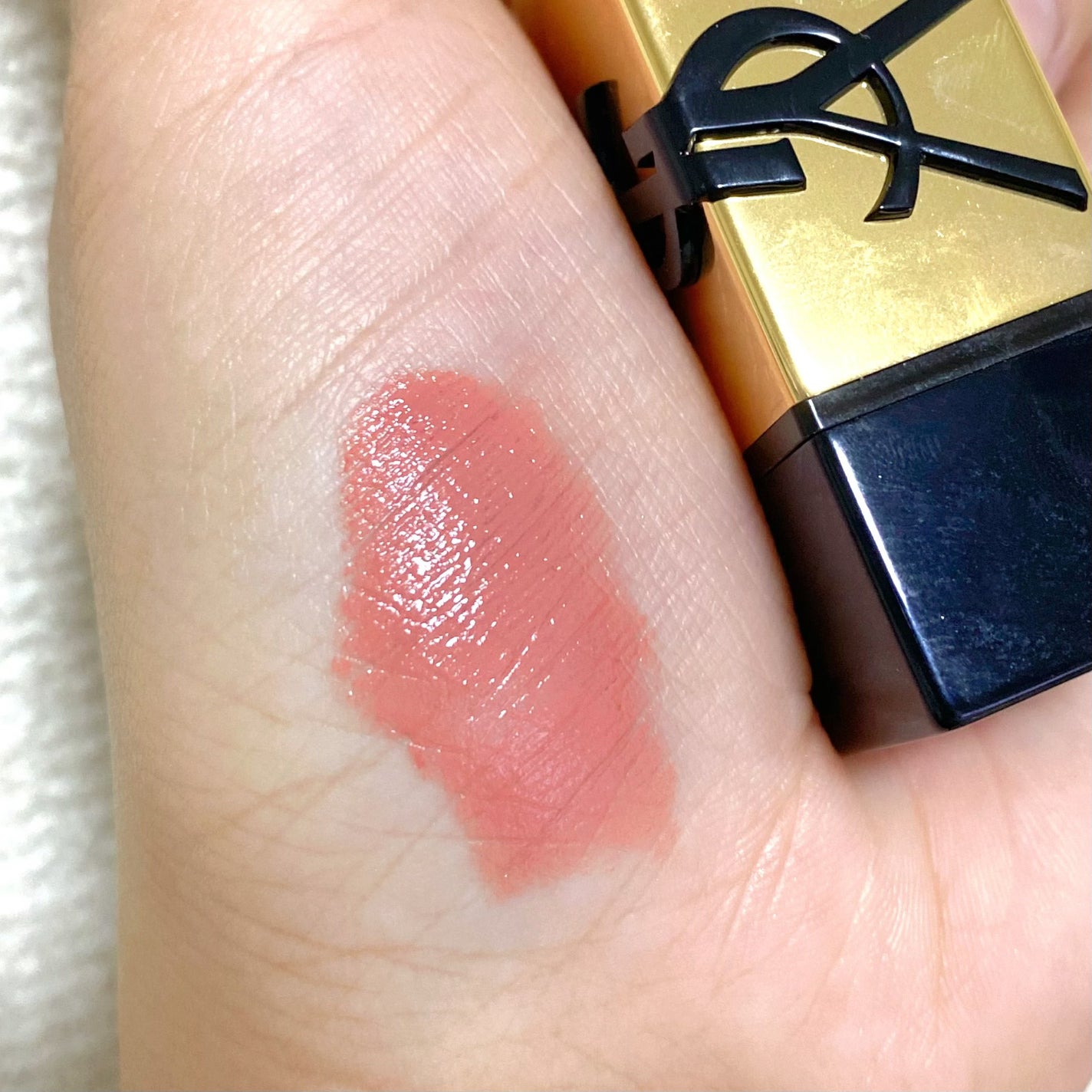 ルージュ ピュールクチュール/YVES SAINT LAURENT BEAUTE/口紅を使ったクチコミ(4枚目)