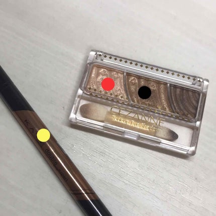 トーンアップアイシャドウ/CEZANNE/アイシャドウパレットを使ったクチコミ(3枚目)