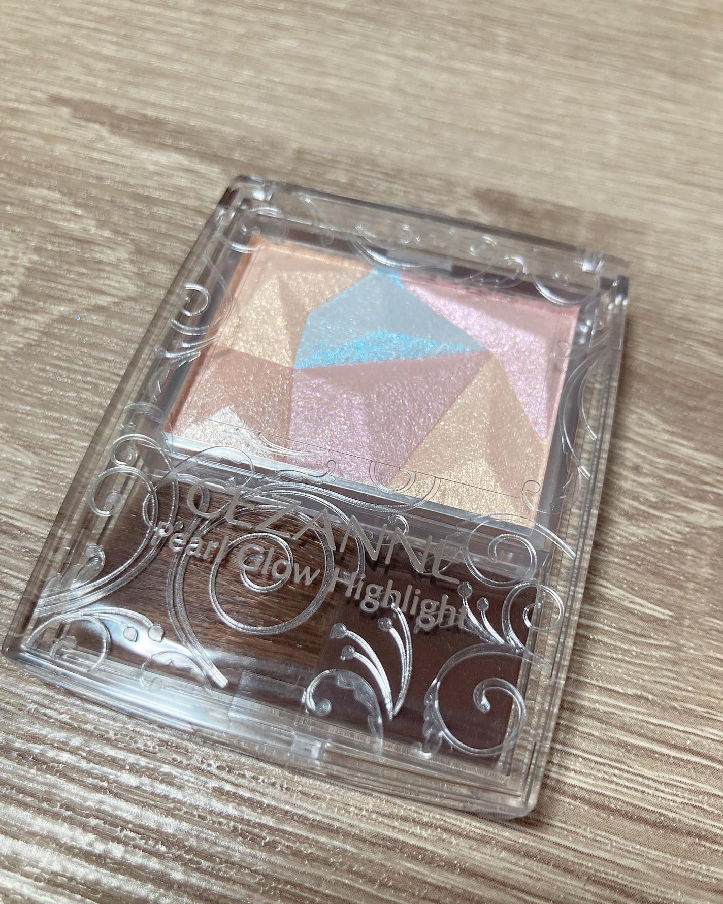 パールグロウハイライト/CEZANNE/ハイライト・シェーディングを使ったクチコミ(1枚目)