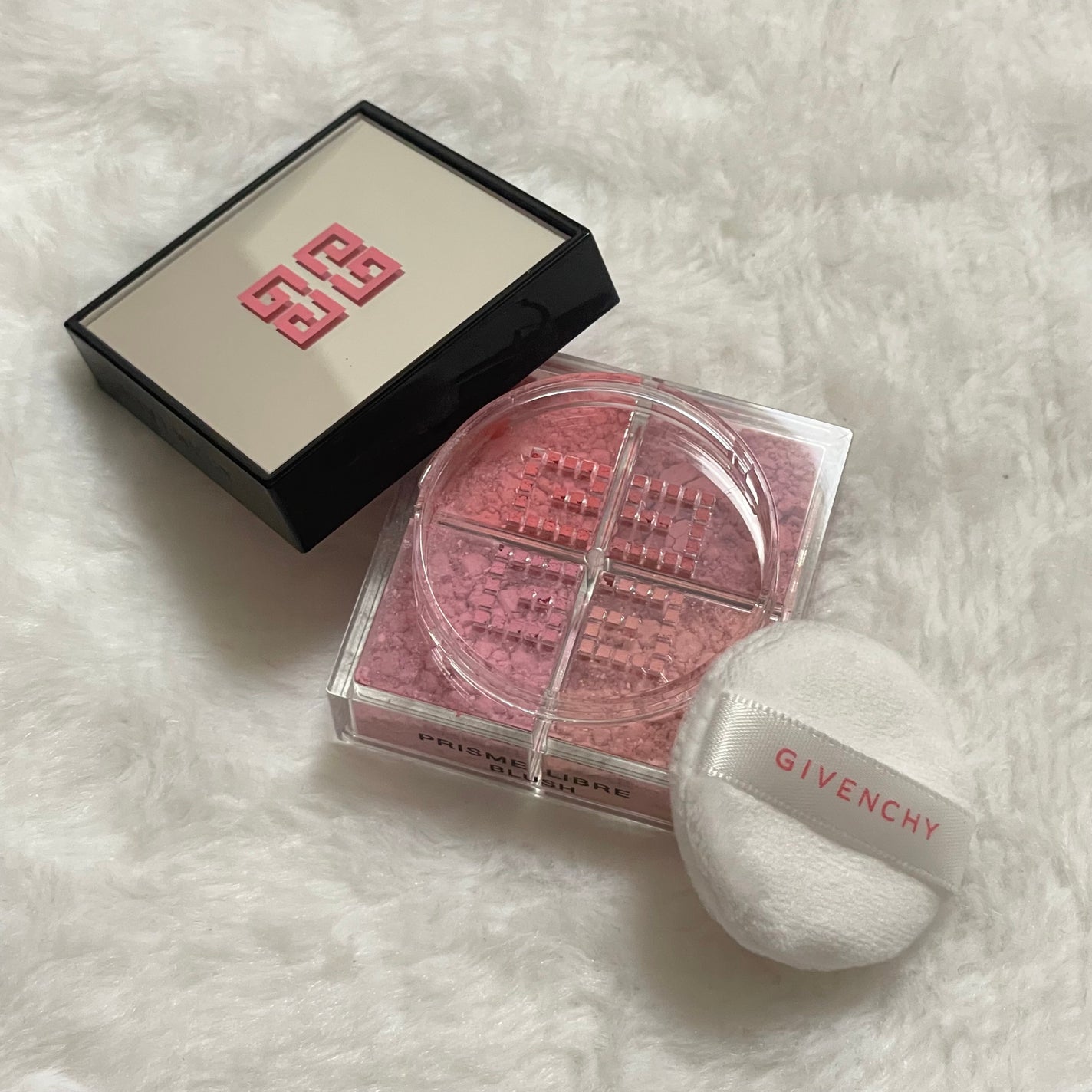 プリズム・リーブル・ブラッシュ/GIVENCHY/パウダーチークを使ったクチコミ(2枚目)
