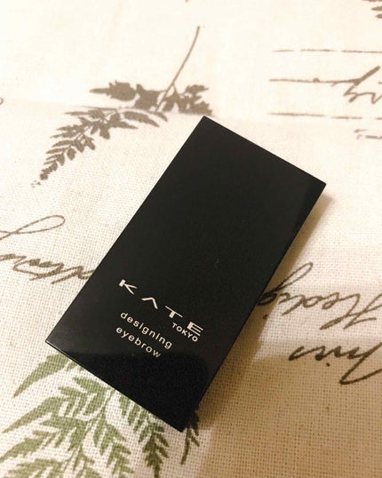 ケイト デザイニングアイブロウ3D/KATE/パウダーアイブロウを使ったクチコミ(1枚目)