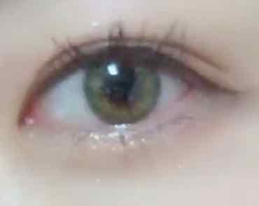 シャイニーシャドウ N/excel/単色アイシャドウを使ったクチコミ（1枚目）