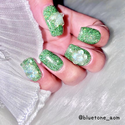 ⋆͛🦖⋆͛aomi on LIPS 「オリジナルフラッシュ!!今回はグリーンをメインに💚結構ギラギラ..」(5枚目)