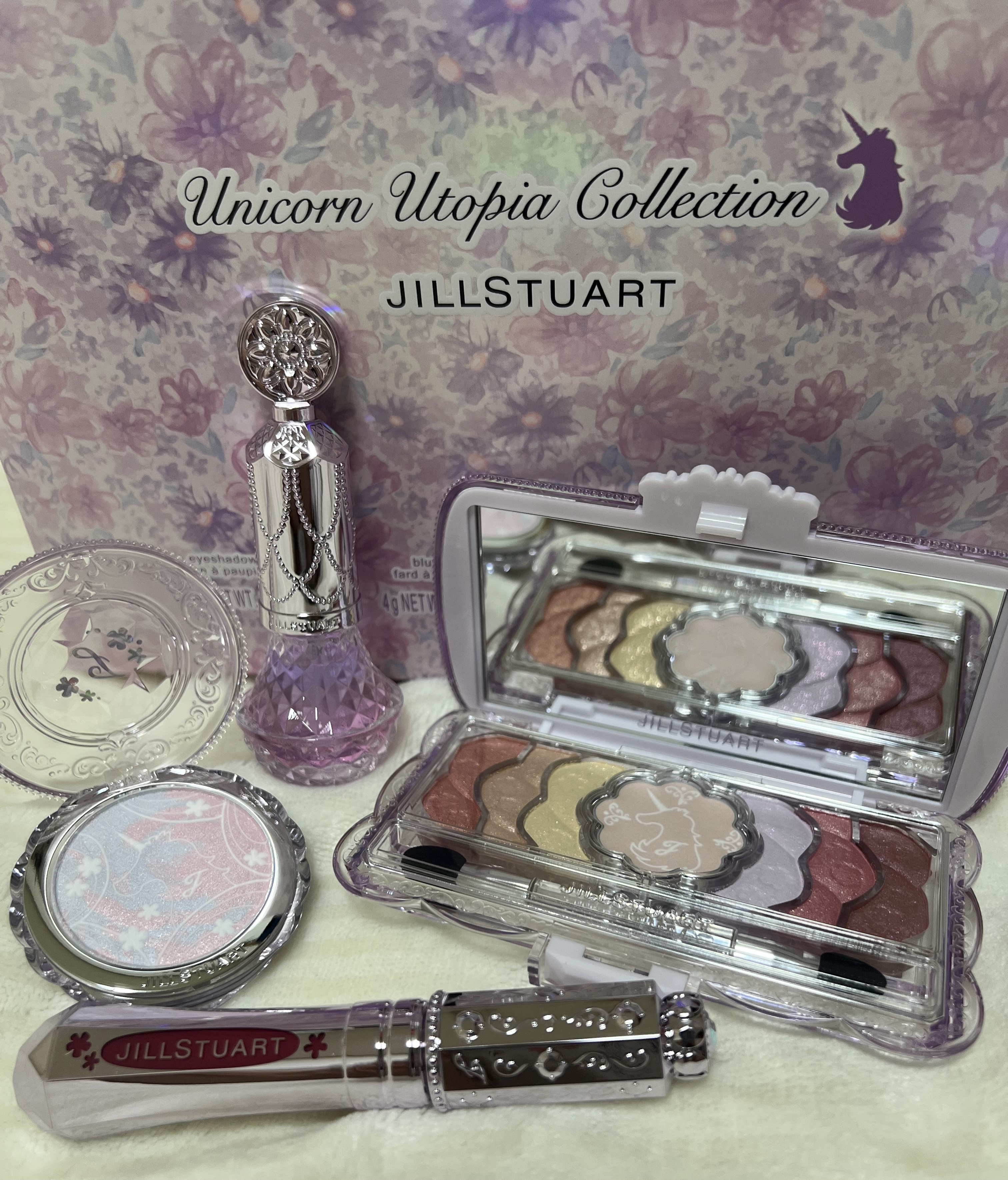 ユニコーンユートピア コレクション 雲形ポーチ/JILL STUART/メイクアップキットを使ったクチコミ（2枚目）