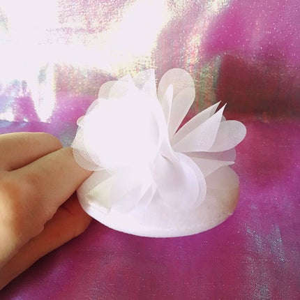 石原商店 フラワーパフのクチコミ「石原商店 / フラワーパフ
上がフラワーのような飾りが付いているふわふわパフ🌼✨
マシュマ.....」(2枚目)