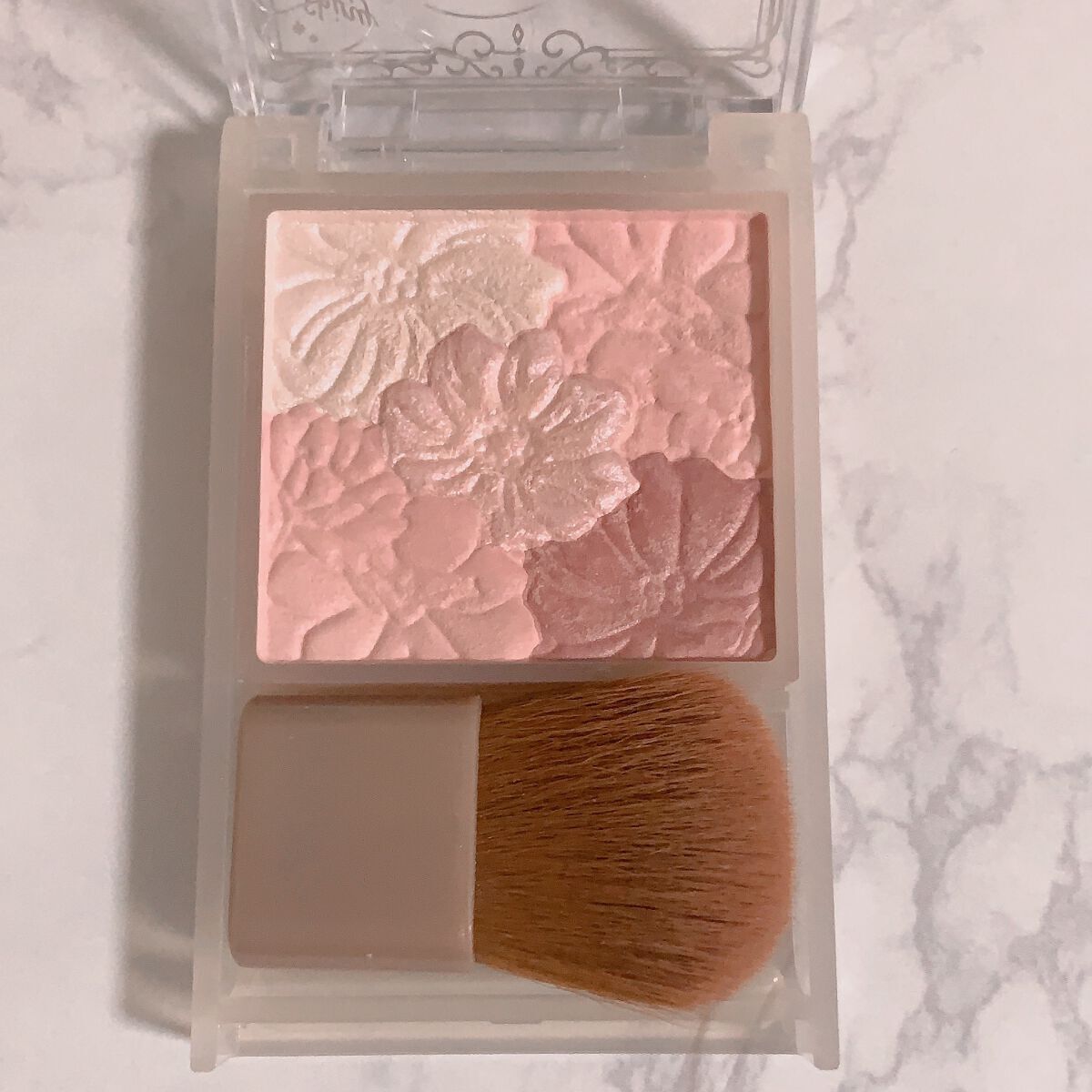 グロウフルールチークス/キャンメイク/パウダーチークを使ったクチコミ（2枚目）