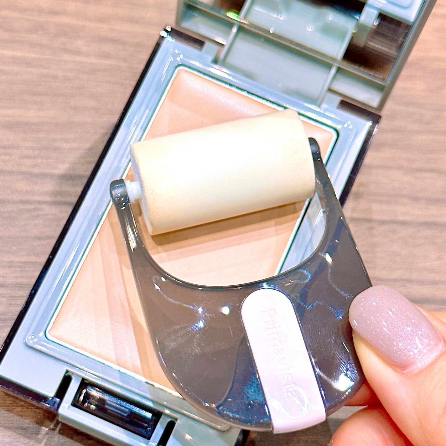 プリマヴィスタ デイトリートメントバーム 〈ローラータイプ〉/プリマヴィスタ/その他ファンデーションを使ったクチコミ(4枚目)