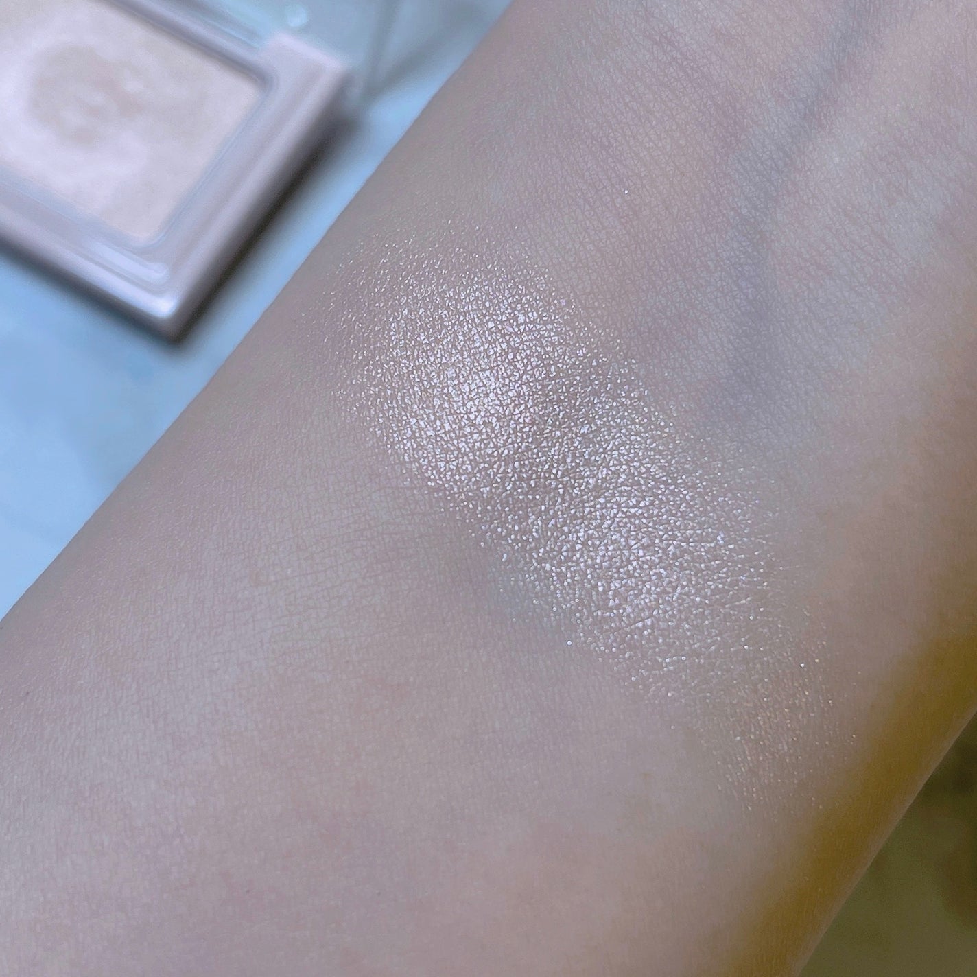 エテュセ グロウスキン フェイスカラー 01 <ハイライター>/ettusais/パウダーハイライトを使ったクチコミ(6枚目)