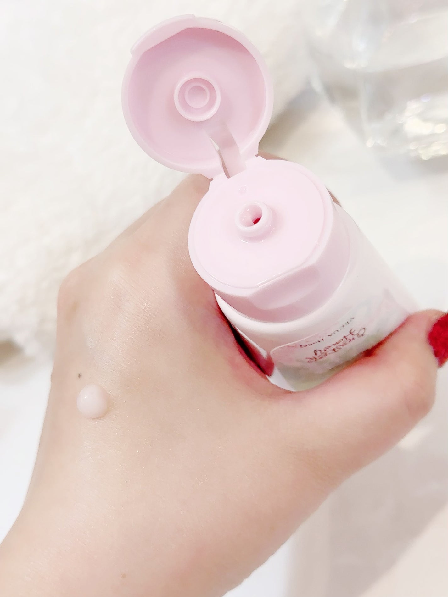 ワンダーハニー とろとろハンドクリーム サクラウララ/VECUA Honey/ハンドクリームを使ったクチコミ(2枚目)