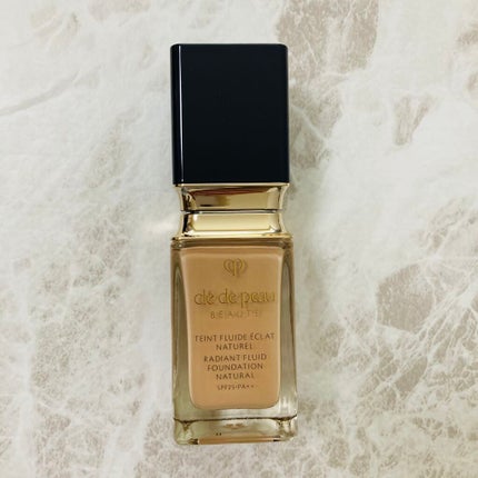 クレ・ド・ポー ボーテ タンフリュイドエクラ ナチュレル/クレ・ド・ポー ボーテ/リキッドファンデーションを使ったクチコミ(1枚目)