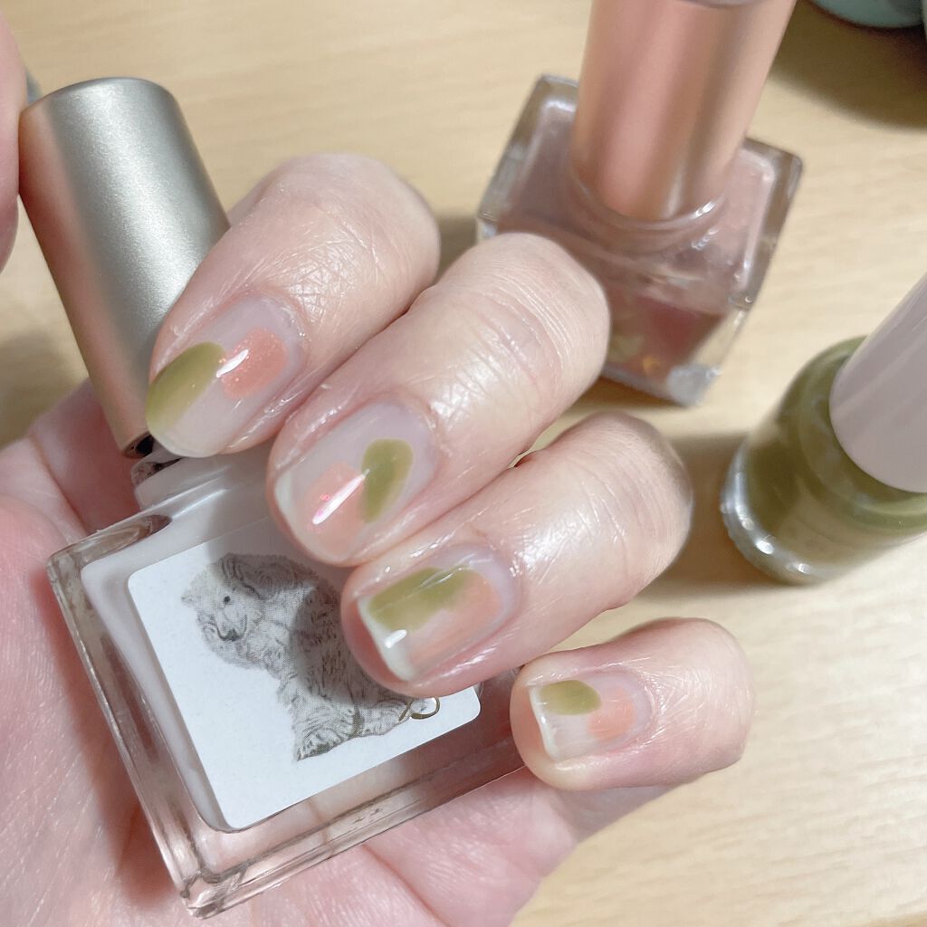 ネイルエス silver dragees/ nail S(ネイルエス) /マニキュアを使ったクチコミ（1枚目）