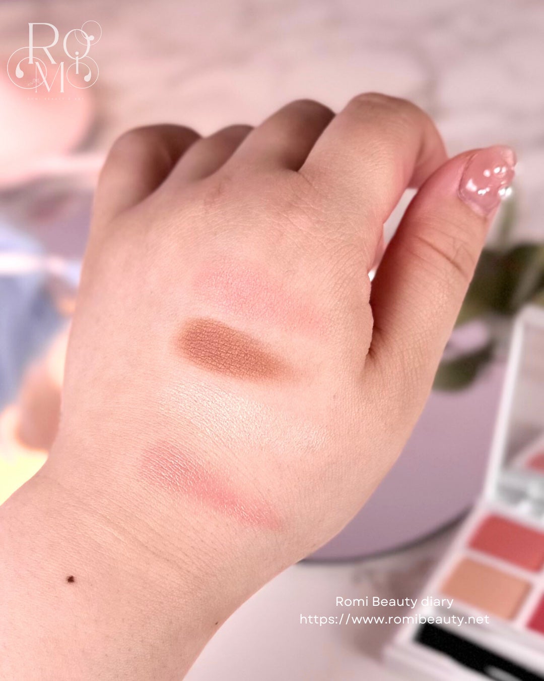 オールデイマルチパレット/SS by WHOMEE/ジェル・クリームアイシャドウを使ったクチコミ(2枚目)