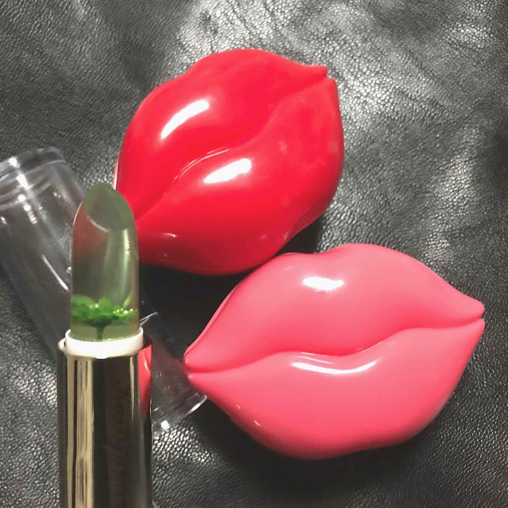 キスキス リップエッセンス バーム/TONYMOLY/リップバームを使ったクチコミ(1枚目)