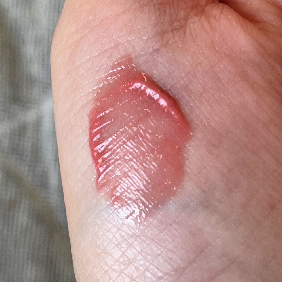 アンドバイロムアンド　グラッシーボムティント/&amp;nd by rom&amp;nd/リップティントを使ったクチコミ（3枚目）