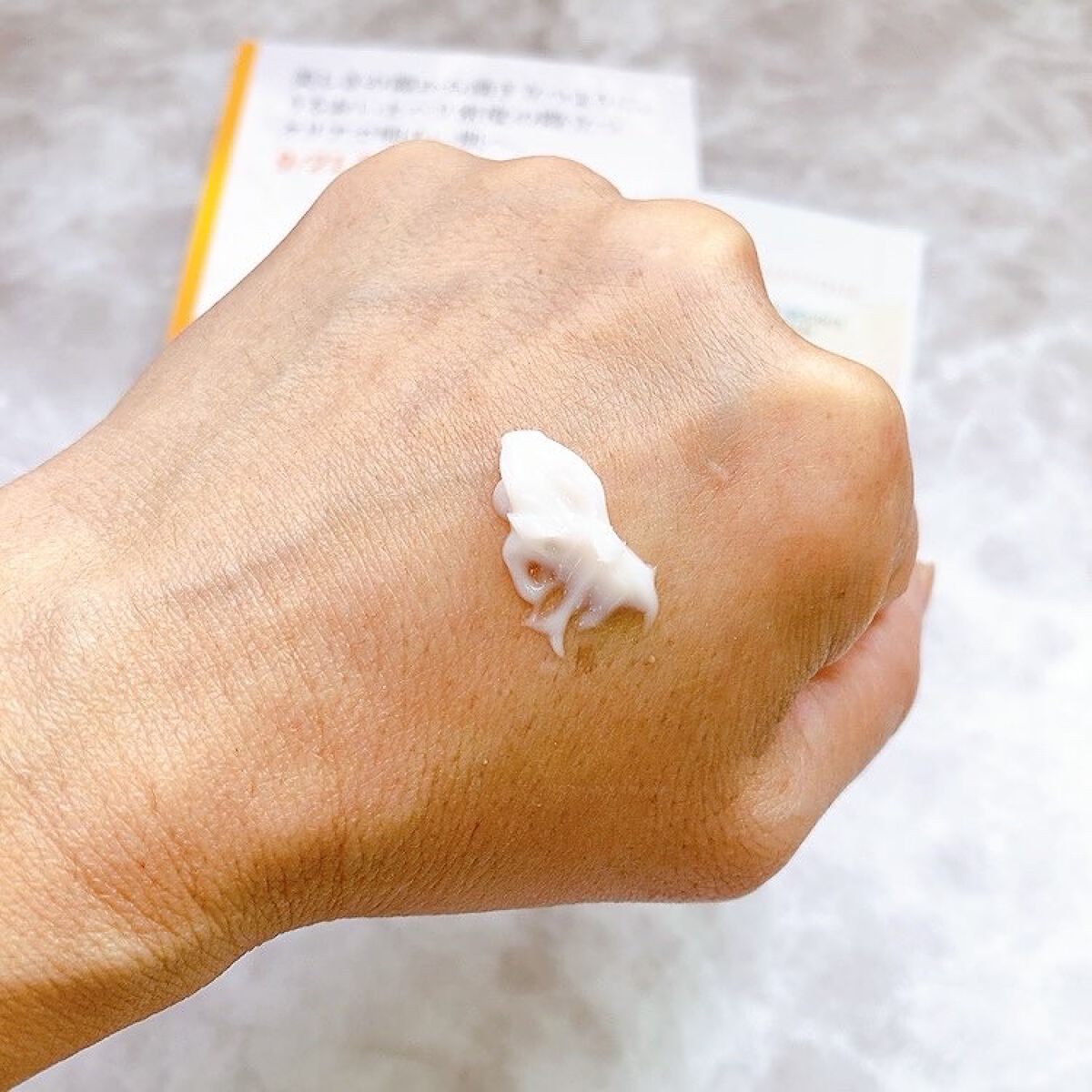 クリアバウンスクリーム  本体 40g/BENEFIQUE/フェイスクリームを使ったクチコミ（2枚目）