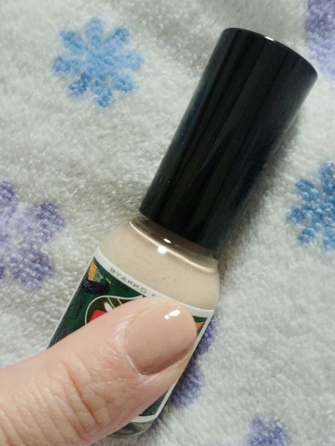 エッセンシャル ハンド クリーム/ちふれ/ハンドクリームを使ったクチコミ（1枚目）