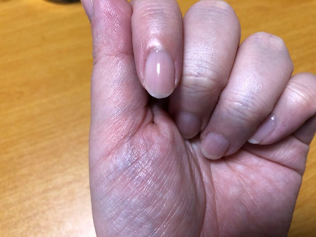 パーフェクトネイルコート/M・N・B・B/オールインワンネイルを使ったクチコミ(2枚目)