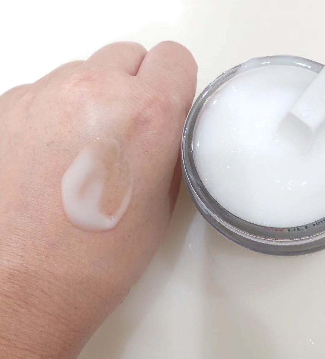 レッドブレミッシュ クリアスージングクリーム/Dr.G/フェイスクリームを使ったクチコミ(3枚目)