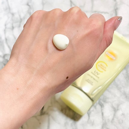 サンカットR マルチビタミンUV エッセンス/サンカット®/日焼け止めクリームを使ったクチコミ(3枚目)