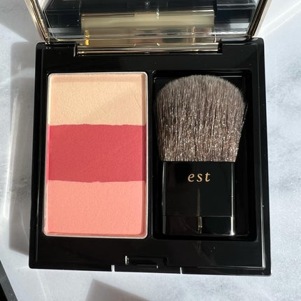 ピュア クラリティ ヴェール ブラッシュ/est/パウダーチークを使ったクチコミ(3枚目)